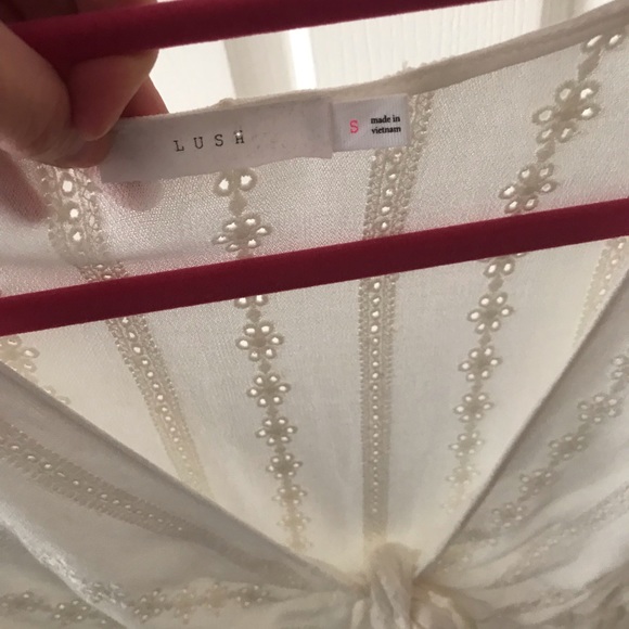 SOLD Lace ruffle tie crop top - Picture 6 of 8